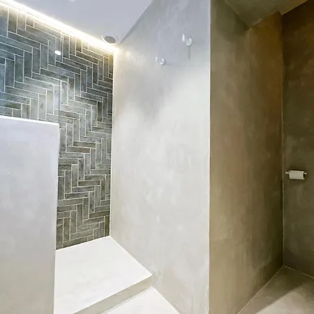 Le Musti - A L'entree Du Viel